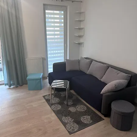 Modern With Underground Parking Spot, Kwartowa, Apartment *